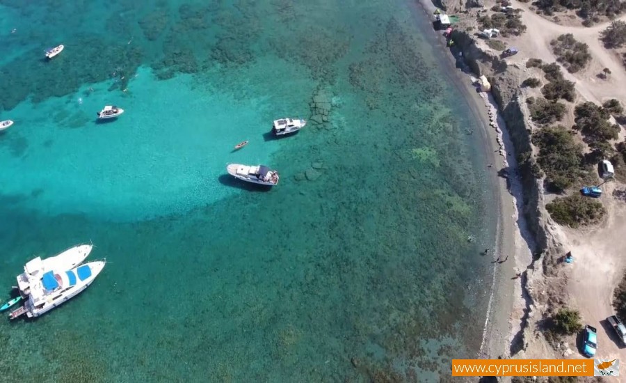 Fontana Amorosa, Akamas