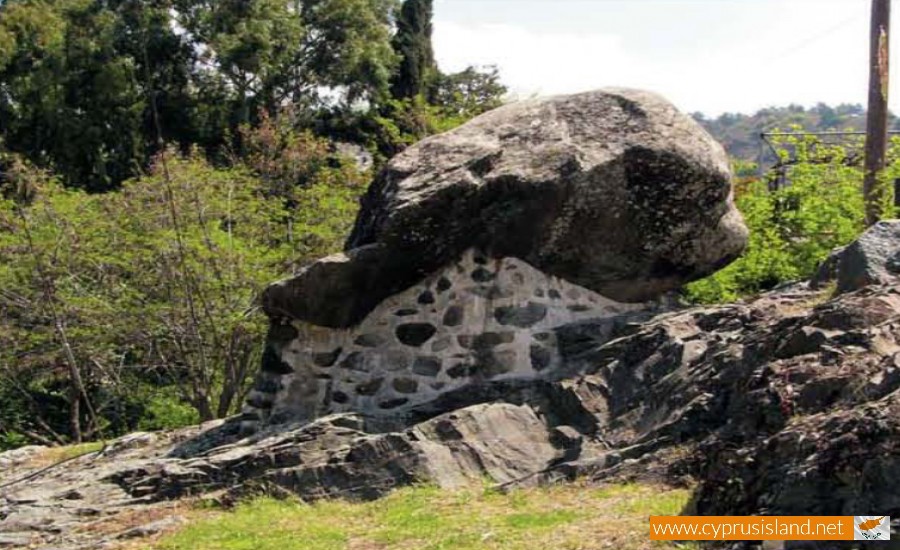 kakopetria petra tou androgynou