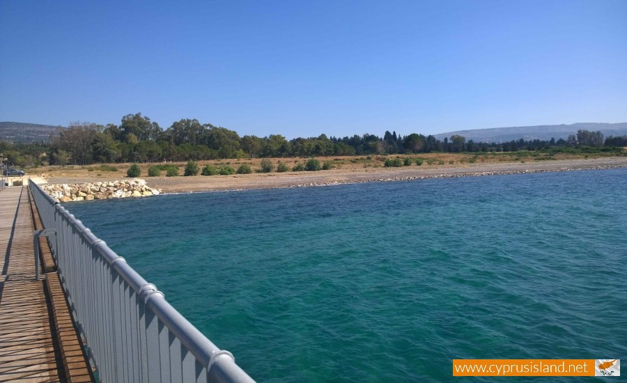 limni pier argaka paphos