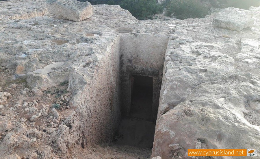 makronissos necropolis