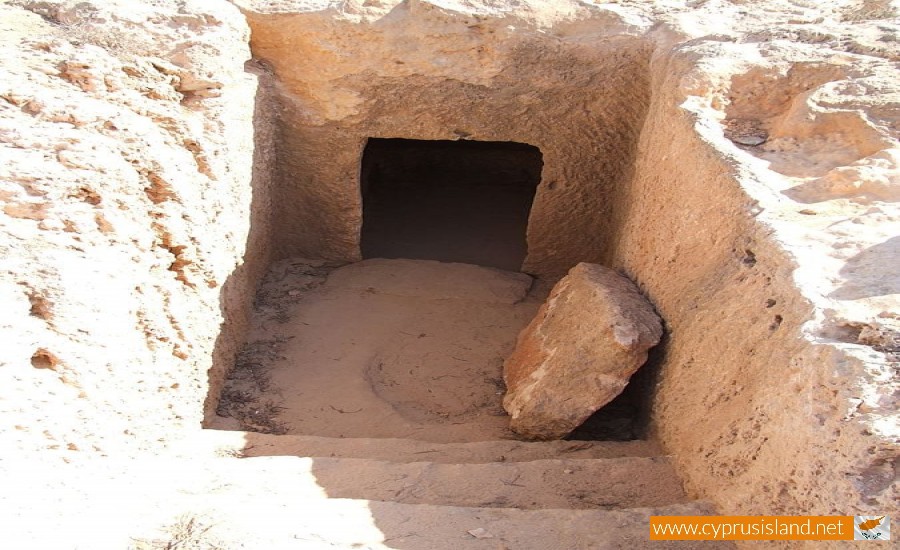 makronissos tombs