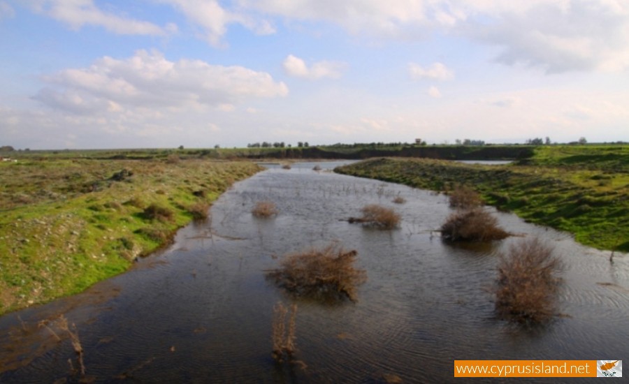 serrachis river cyprus