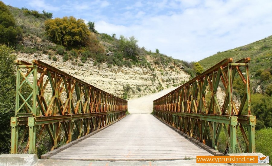 Trozena Bridge