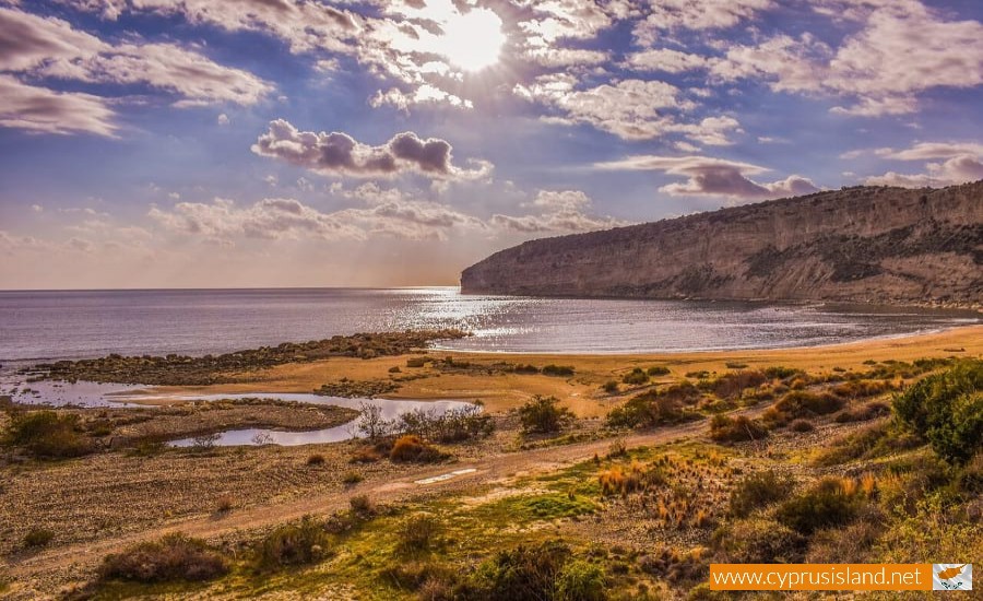 zapalo beach episkopi