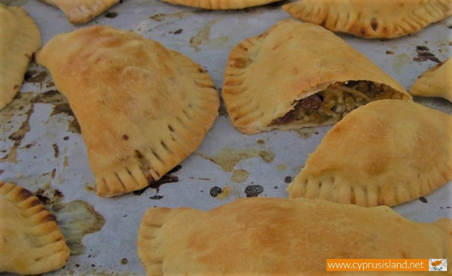 kolokotes pies