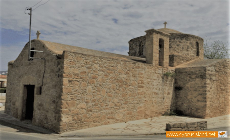 panagia chryseleousa church chloraka