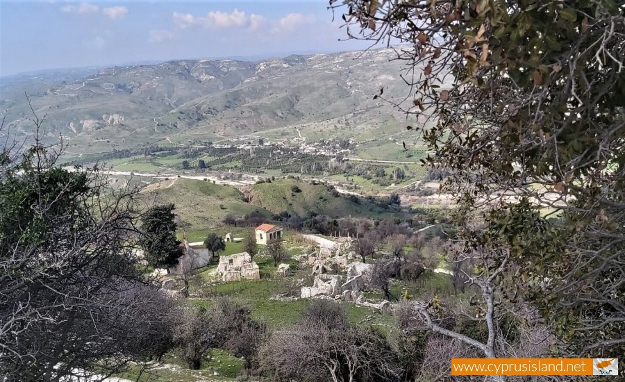 Maronas Village